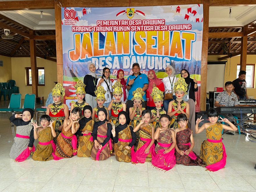 Pemerintah Desa Dawung dan Karang Taruna Gelar Jalan Sehat Meriahkan HUT RI ke-80