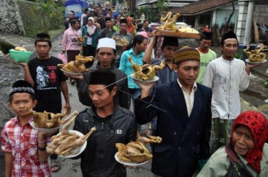 Merti Deso: Perayaan Keberhasilan Pertanian dan Tali Persaudaraan Warga Dawung
