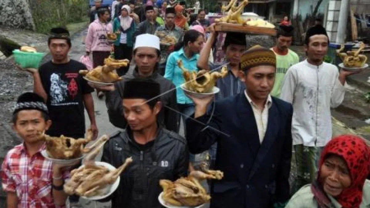 Merti Deso: Perayaan Keberhasilan Pertanian dan Tali Persaudaraan Warga Dawung